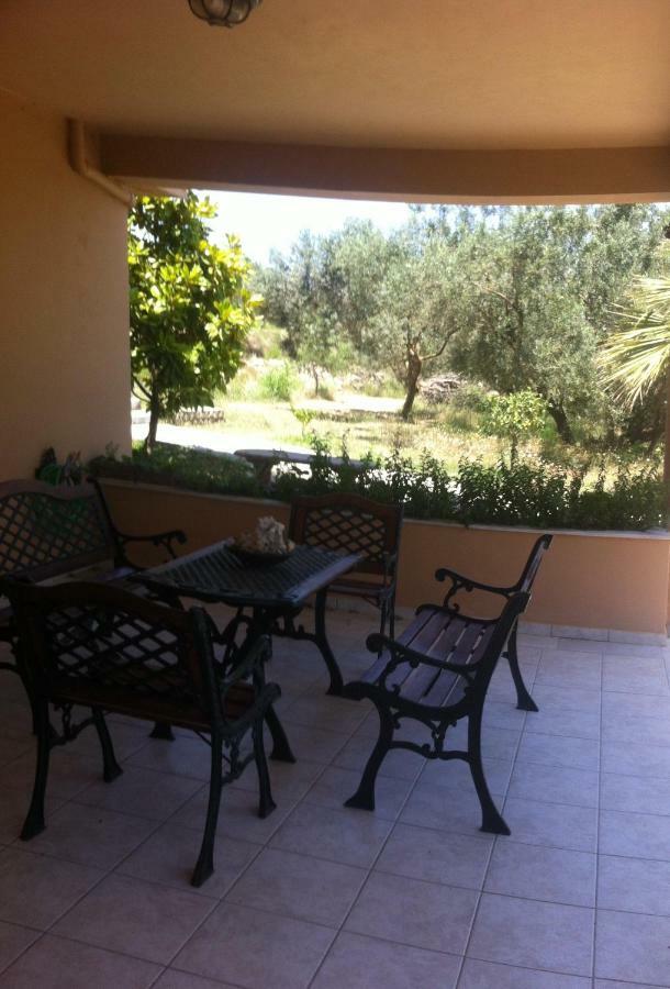 ארגוסטולי Menegata Garden Home מראה חיצוני תמונה