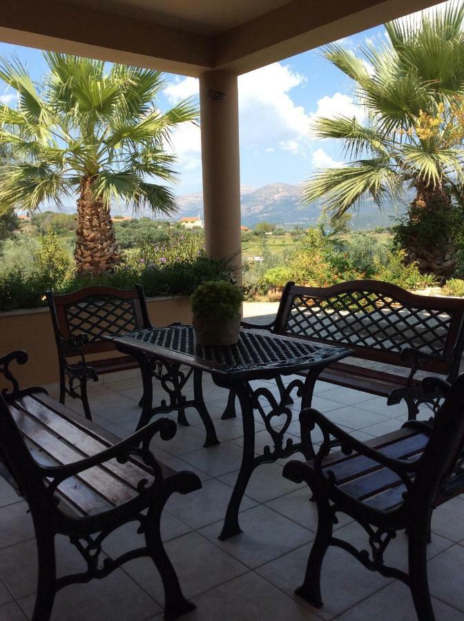 ארגוסטולי Menegata Garden Home מראה חיצוני תמונה